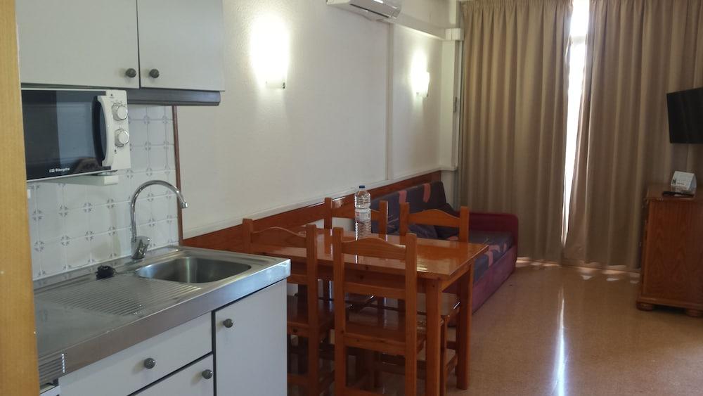 Mar Blau Apartamentos 칼레라 외부 사진